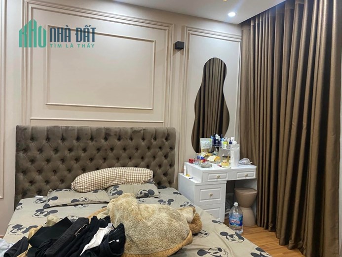 Trần Khát Chân, hai Bà Trưng, nhà ở ngay, lô góc, sát phố, ba gác tránh, 43m2, giá chỉ 4 tỉ 5