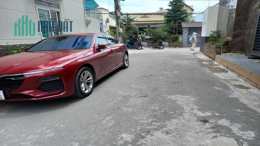 Bán nhà trọ VƯỜN LÀI Phường AN PHÚ ĐÔNG quận 12, 3 tầng 10 phòng, Hẻm Xe Tải, giá giảm còn 5.1 tỷ