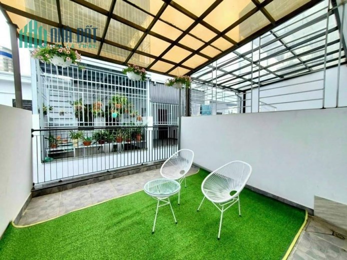 NHÀ MỚI NGỌC THUỴ LONG BIÊN PHÂN LÔ - Ô TÔ ĐỖ CỬA 5 TẦNG 3 NGỦ - NGÕ NÔNG NGẮN - HẠ TẦNG ĐẸP - FULL