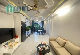 8T mặt phố Phạm Tuấn Tài - Hoàng Quốc Việt vỉa hè , thang máy kinh doanh  0343564283