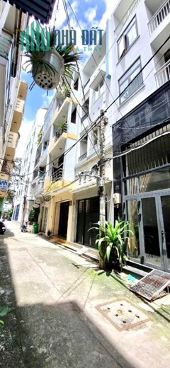 Chính chủ Nhà Nguyễn Trãi P Bến Thành Quận 1 52 m2, 5 tầng hẻm 4m chỉ 8 tỷ