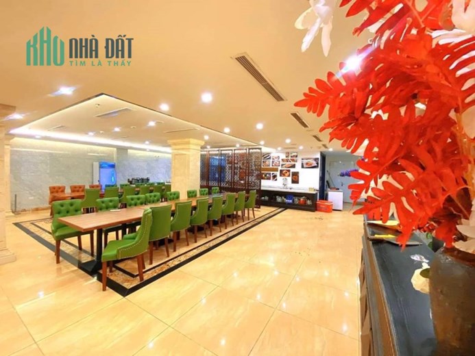 Dẳng cấp ! khách sạn 5sao số 1 nguyễn thị định 520m 11t chỉ 239 ty.