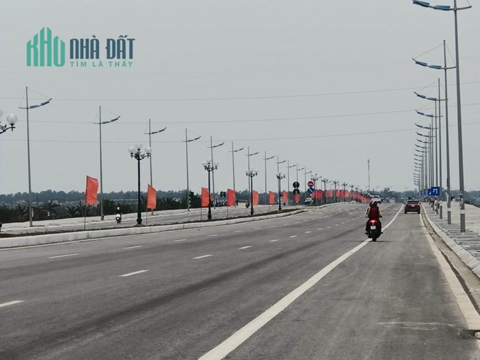 Bán đất mặt tiền đường duyên hải Quảng Châu TP Sầm Sơn