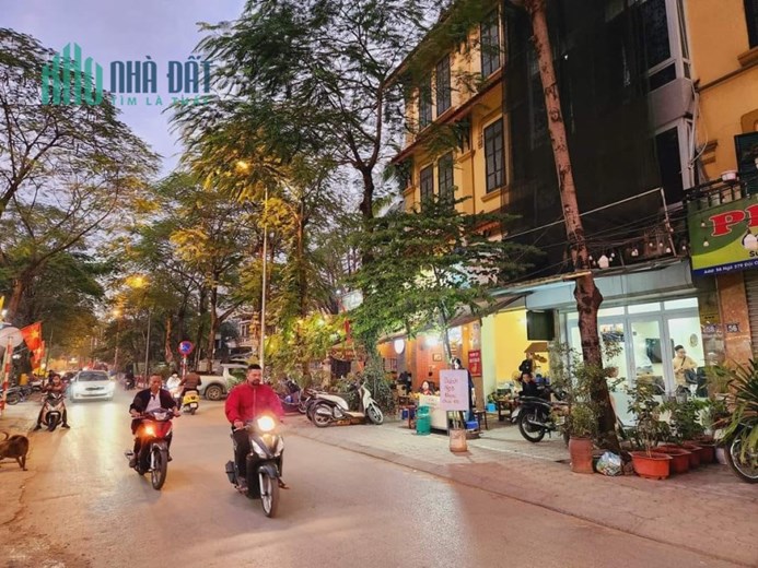 BÁN ĐẤT ĐỘI CẤN, MẶT ĐƯỜNG 30M, KINH DOANH ĐỈNH, 52M2 MT5M, GIÁ 9.75 TỶ