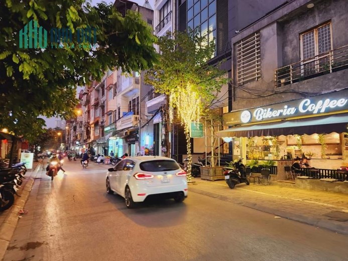BÁN ĐẤT ĐỘI CẤN, MẶT ĐƯỜNG 30M, KINH DOANH ĐỈNH, 52M2 MT5M, GIÁ 9.75 TỶ