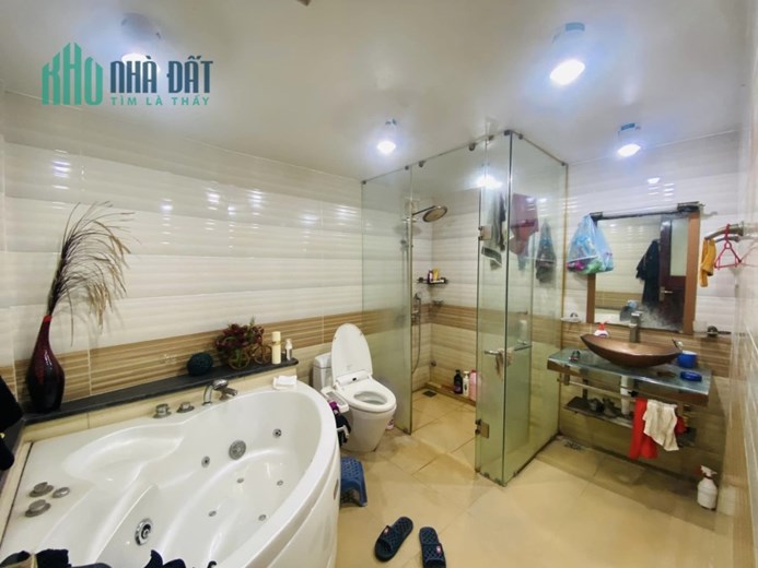 Bán nhà phố Lĩnh Nam 5 tầng full nội thất - Giá tốt nhất khu vực