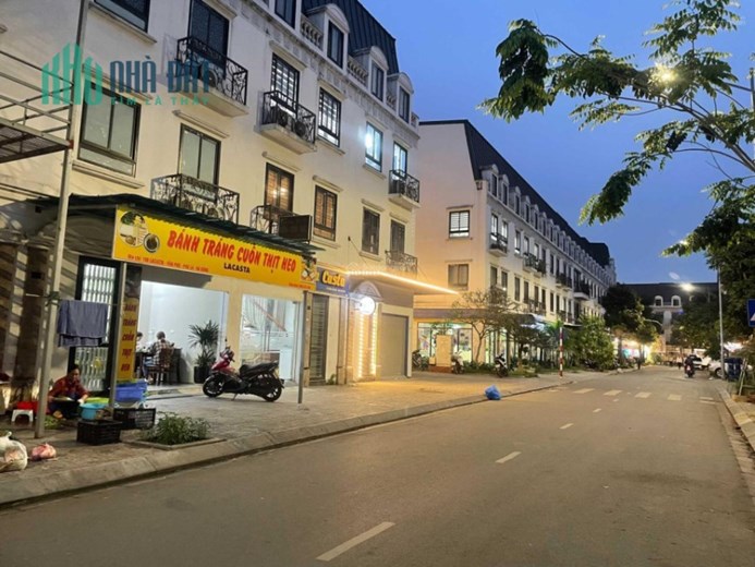 Bán Shophouse 88m2 LA CASTA KĐT VĂN PHÚ - Hà Đông- Ô Tô đỗ cửa- KD Sầm Uất- Giá 13 tỷ