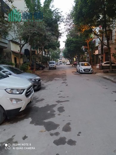 Cho thuê Văn Phòng 7 tầng thang máy thông sàn 4 ô tô tránh,2 ô tô đỗ cửa mt 5m Giá thỏa thuận