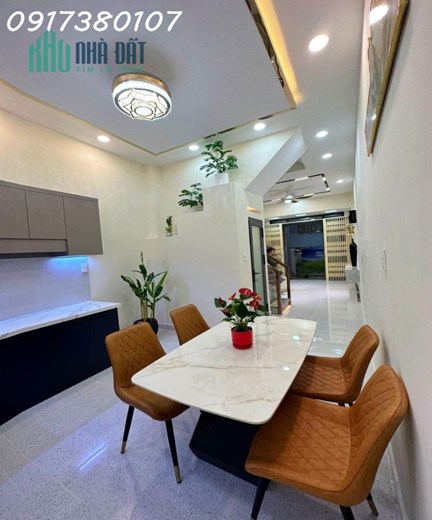 Bán nhà mới cao cấp ,hẻm ba gác gần mặt tiền Bà hom p13 quận 6 Giá 4,9 tỷ