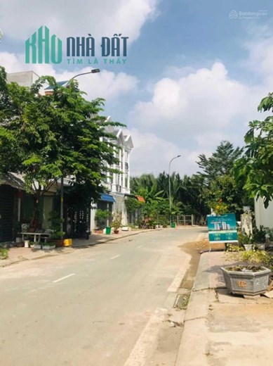 Bán đất Trường Lưu Centana Quan 9, DT66m2,giá 3.3 tỷ thường lượng. LH0933660119