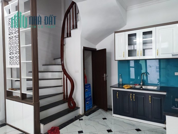NHÀ ĐẸP Ở NGAY - LÊ TRỌNG TẤN, HÀ ĐÔNG - 32M2x5TẦNG - NGÕ ÔTÔ - HƠN 3TỶ.