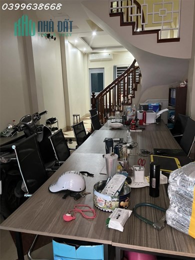 Chính chủ cần cho thuê nhà ngõ 261 Trần Quốc Hoàn - Phường Dịch Vọng Hậu - Cầu Giấy - HN.