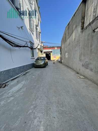 Bán nhà xây mới tinh phố Trực Cát - Lê Chân, 40m 4 tầng, ngõ ô.tô, GIÁ 2.99 tỉ