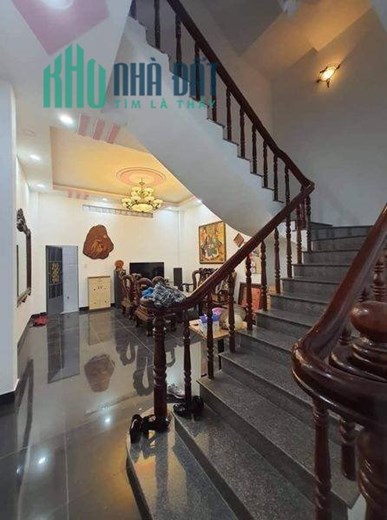 Cần bán Nhà mặt tiền đường Số 10, P. Linh Trung, Diện tích 90m², Giá 11 Tỷ