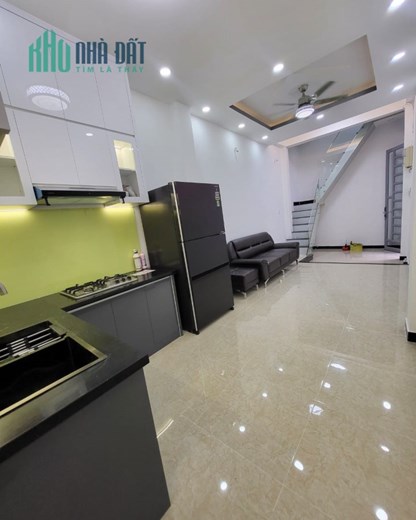 TUY LÝ VƯƠNG - QUẬN 8 - 3 TẦNG BTCT - NHÀ ĐẸP LUNG LINH - TẶNG TOÀN BỘ NỘI THẤT XỊN - NHÀ TRỐNG