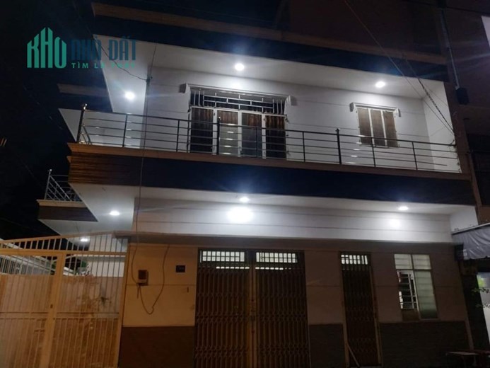 🍎 Hòa Bình - Tân Phú ♦ Lô góc 2 mt đường thông 8m  - Không lộ giới - 85m2 - Ngang 8m - 3 tầng -