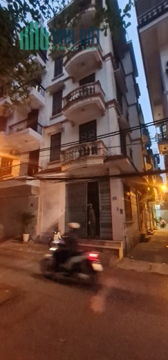 NHÀ PHỐ NGUYỄN VĂN CỪ, NGÕ TO HƠN PHỐ, 2 Ô TÔ TRÁNH, VỈA HÈ THÊNH THẮNG, KHU CÁN BỘ, DÂN TRÍ CAO,