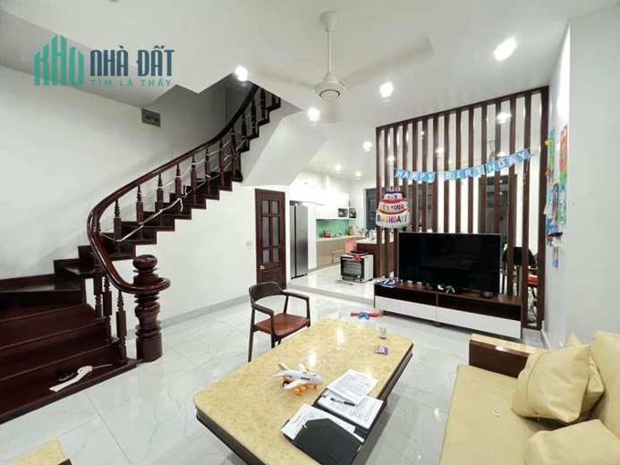 Bán Gấp Liền kề 5 tầng KĐT Xa La - Phùng Hưng - Hà  Đông 7.99