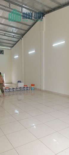 Chính chủ cần cho thuê mặt bằng kinh doanh/kho  tại Thạch Bàn ngay chân cầu Vĩnh Tuy