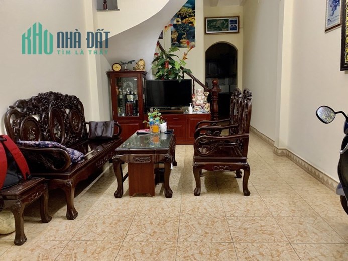 HÀNG HIẾM LÂM HẠ -  AN SINH ĐỈNH - Ô TÔ TRÁNH FULL NỘI THẤT