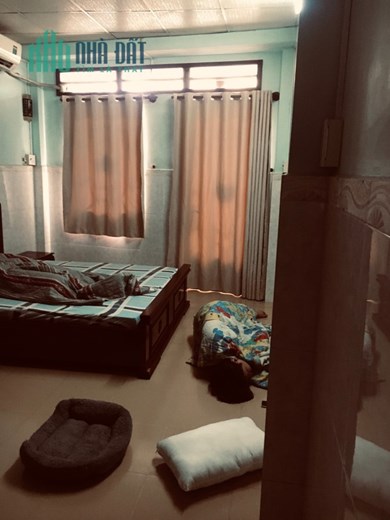 Bán nhà 54 mặt tiền Võ Trường Toản, Phường 12, Q5.