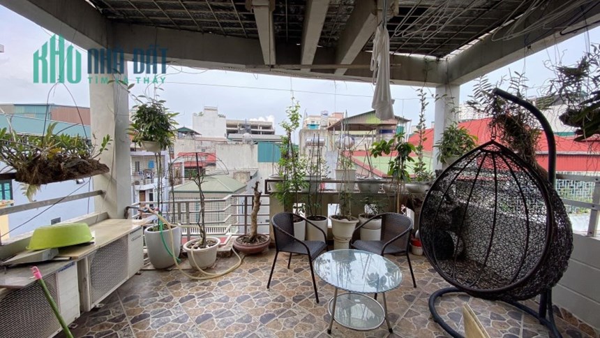 Bán nhà Giáp Bát, Hoàng Mai, nhà ở ngay, 1 nhà ra  phố, lô góc, 44m2, 5T giá chỉ 4 tỉ8