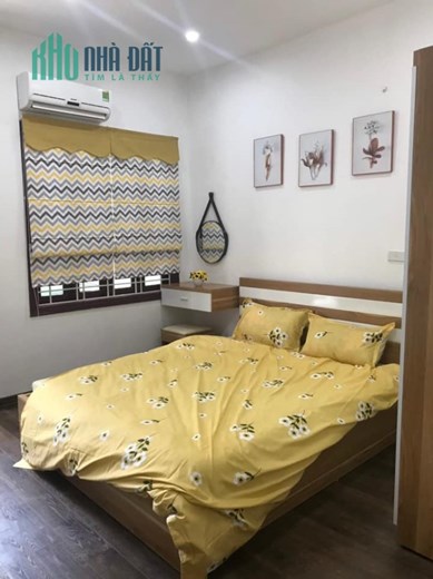Bán nhà cực hiếm Nguyễn Văn Cừ, ô tô vào nhà, mặt ngõ chỉ 3 Tỷ