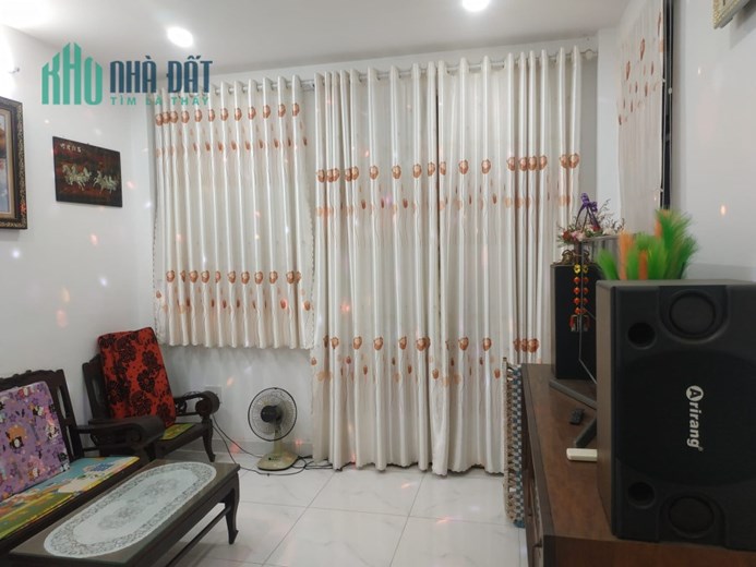 3 BƯỚC RA MT OTO TRƯỚC NHÀ 70m2 NỞ HẬU 7.5m 4 TẦNG KHU TÂY THẠNH 6 TỶ TL