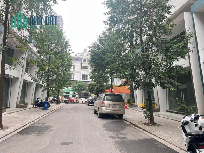 Luxury, Liền Kề Vạn Phúc Galaxy, 90m giá hơn 14 tỷ