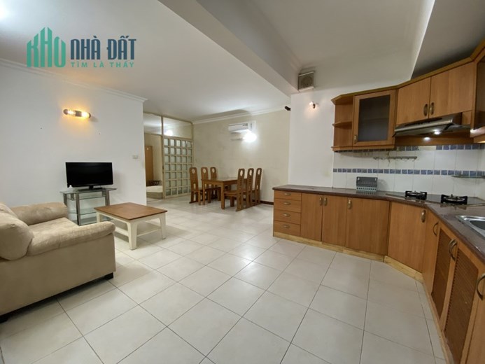 CHO THUÊ CĂN HÔ HƯNG VƯỢNG 2 , 2PN, 1WC, GIÁ 10TR/THÁNG