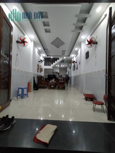 NHÀ ĐƯỜNG NHỰA 6M CẠNH ỦY BAN QUẬN BÌNH TÂN, 80M2 - 4 TẦNG 5,999 TỶ.
