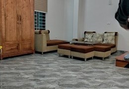 Chính chủ cần cho thuê tầng 1 và tầng 2 địa chỉ: Ngõ 173 Hoàng Hoa Thám, phường Ngọc Hà, Ba Đình,