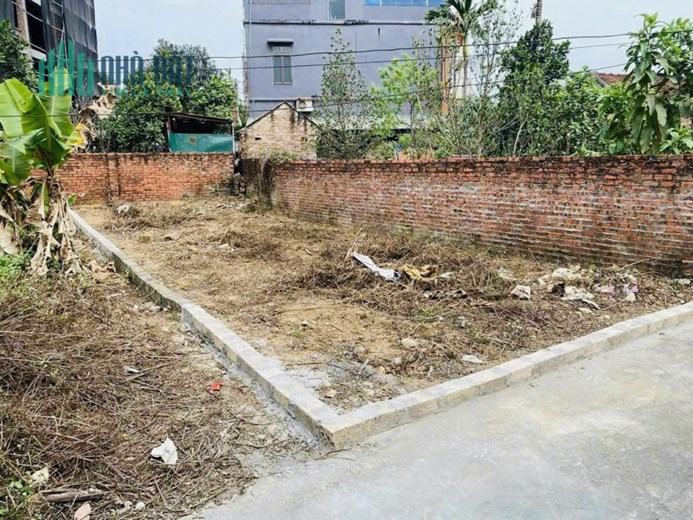 ANH TRAI CẦN BÁN GẤP ĐẤT DÂN CẮT BÁN 80M2  - CHỈ 3 BƯỚC CHÂN ĐẾN CÔNG NGHỆ CAO HÒA LẠC