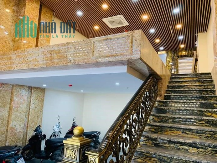 GIẢI PHÓNG,1 TOÀ DUY NHẤT, SIÊU HÓT TRUNG TÂM QUẬN HAI BÀ TRƯNG.MẶT PHỐ  95M2 .8 TẦNG.MẶT