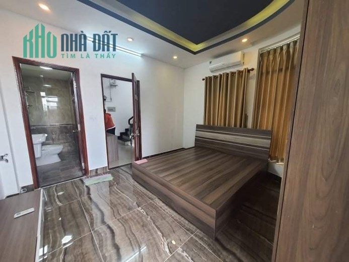 Bán Nhà Quốc Lộ 13 Thủ Đức 220m2 Giá 10 Tỷ Xe Hơi Tránh Ngang Khủng