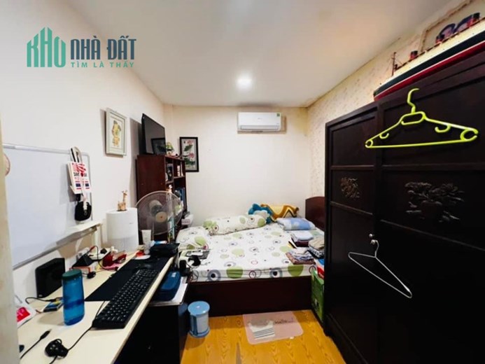 Bán gấp nhà cấp 4 dt 103m2 đường Lê Quang Định , p14, quận Bình Thạnh,chỉ 8tỷ199 