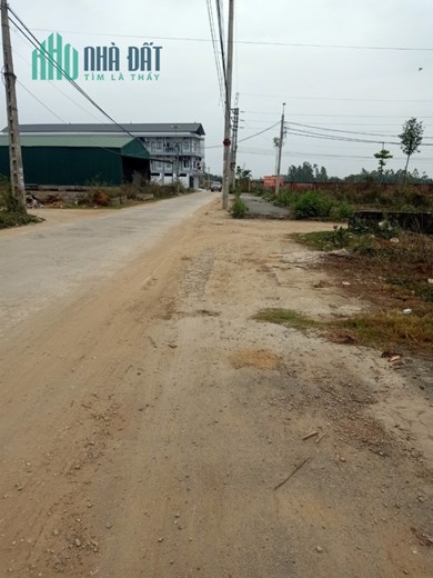NHỈNH HƠN 2TY CÓ NGAY LÔ ĐẤT TRỤC CHÍNH ĐƯỜNG THONG CÁCH NAM TỈNH LỘ 420