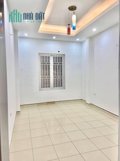 Nhà đẹp Tôn Đức Thắng, lô góc, gần trường cấp 3 Đống Đa, 36m2, 4.4 tỷ