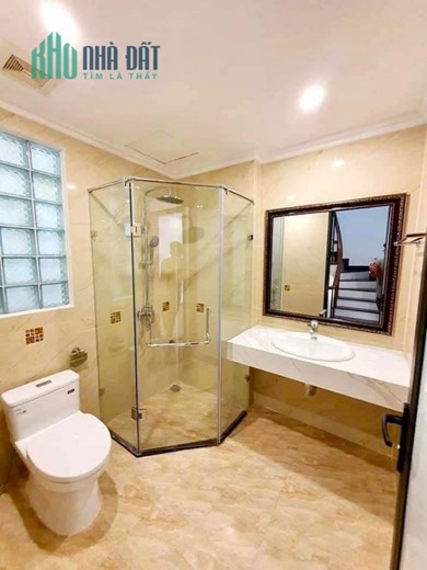 BÁN NHÀ NGUYỄN VĂN CỪ- GIA THỤY 5 TẦNG MỚI ĐẸP LONG LANH VÔ CÙNG THOÁNG SÁNG 44M GIÁ CHÀO NHỈNH 3 TỶ