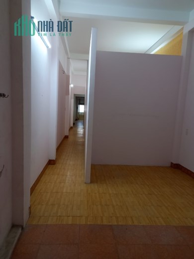Bán nhà 2 tầng tấm đúc nở hậu, kiệt 6m đường nhựa tại Sơn Trà, 168m2 SĐCC 4.6 tỷ. Lh;0905249565.