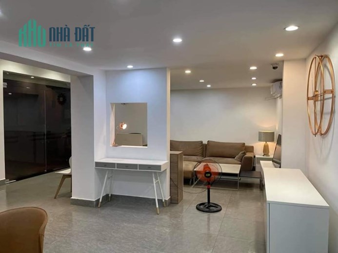BÁN NHÀ NGUYỄN SƠN 5 TẦNG, Ô TÔ 7 CHỖ ĐỖ CỬA. GIÁ 3.3 TỶ