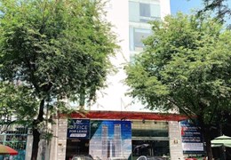 Cho thuê tầng trệt tòa nhà 82 Võ Văn Tần, Q3, DT 210m2, văn phòng mới đẹp, có chỗ đậu xe