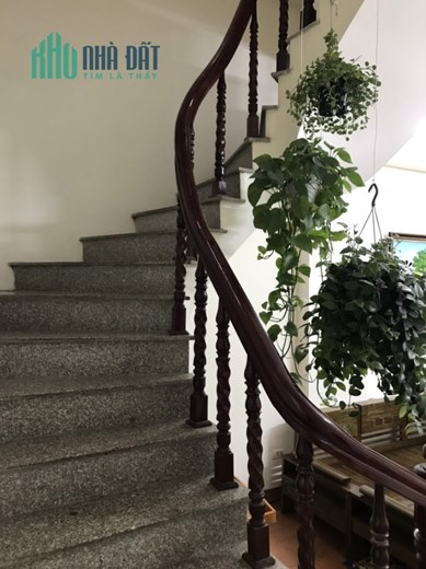 Bán nhà Yên Xá- Tân Triều 39m x 5 tầng, ngõ 3 gác đỗ cửa, thoáng trước sau, giá chỉ 3.4 tỷ