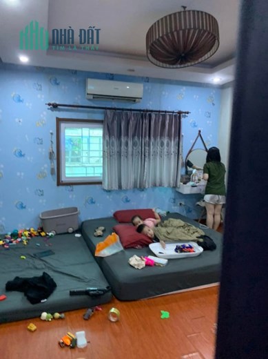 Bán nhà Minh Khai, trước nhà rộng 3m, ô tô gần nhà, DT39m2, giá 3.6 tỷ.