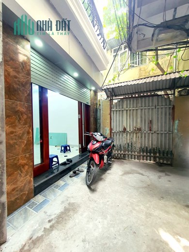 Bán nhà Minh Khai, ngõ cực rộng, Lexus đỗ cạnh, DT32m2, giá 3.9 tỷ.