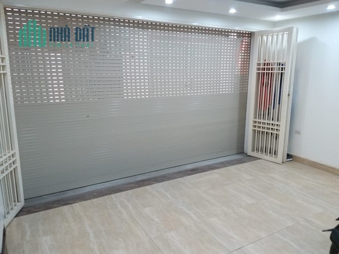 CẦU GIẤY, GARA 2 Ô TÔ, PHÂN LÔ, NGÕ RỘNG, NỘI THẤT ĐẮT TIỀN, 45M, NHỈNH 8 TỶ, LH 0902283869
