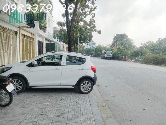 CỰC HIẾM: Phân lô VIP cực đẹp ở ngay VĂN PHÚ, HÀ ĐÔNG - Vỉa hè - Ô tô tránh - Kinh doanh