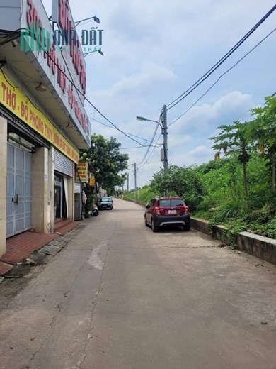 CÀN BÁN NHÀ NGỌC THUỴ DÂN XÂY ĐẸP NHƯ BT 5 TẦNG THANG MÁY DT 151M2  21 TỶ