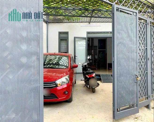 Bán nhà 2 tầng còn mới đẹp, 5x22m, HXH khu dân trí Thạnh Xuân, Quận 12