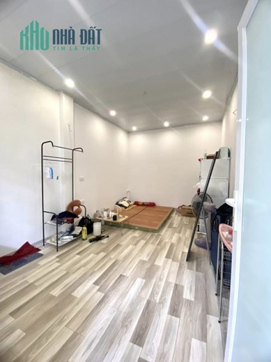 Bán nhà Mặt Tiền Rộng 6m Đống Đa - Thổ Quan 2.95 tỷ, 30m x 4T, Sđcc